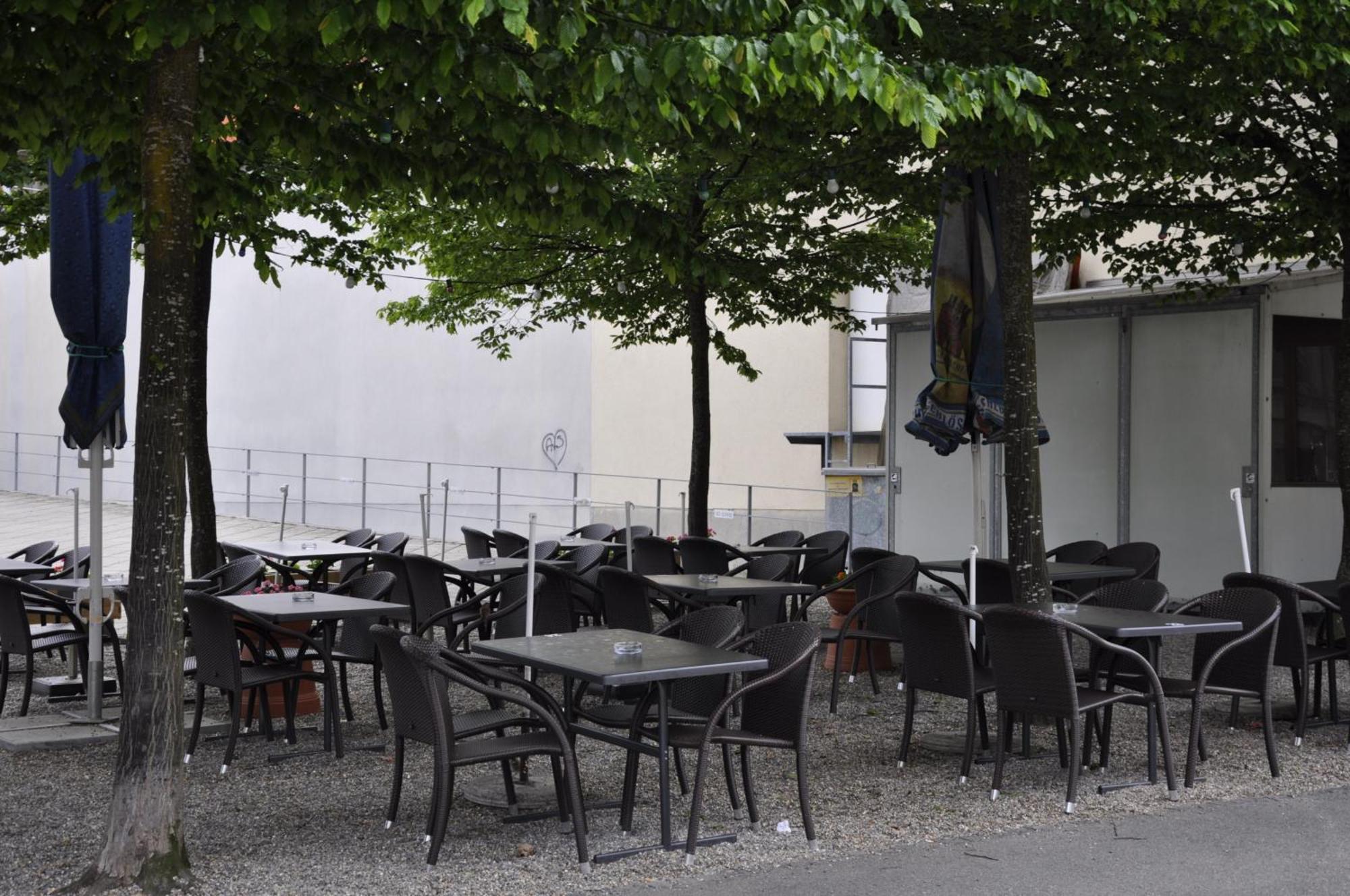 Hotel Restaurant Passage غرنشن المظهر الخارجي الصورة